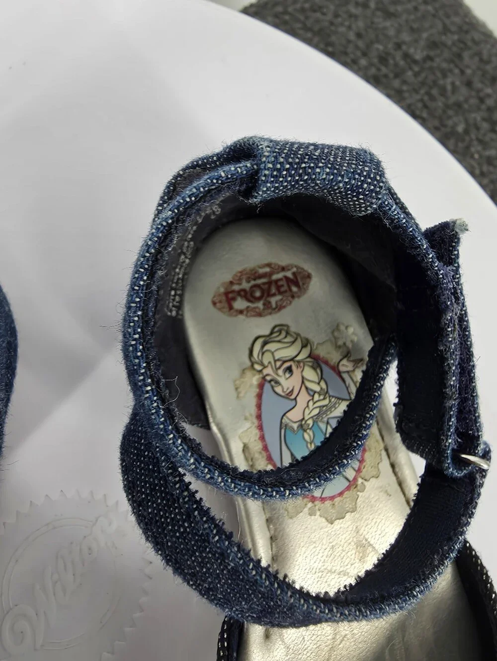Disney Frozen Elsa Shoes Girls 6 Blue Denim Silver Sparkle Ankle Strap Flats